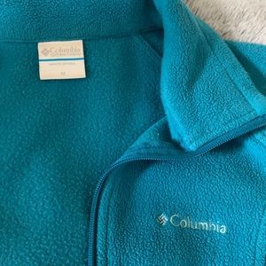 blue Columbia zip up